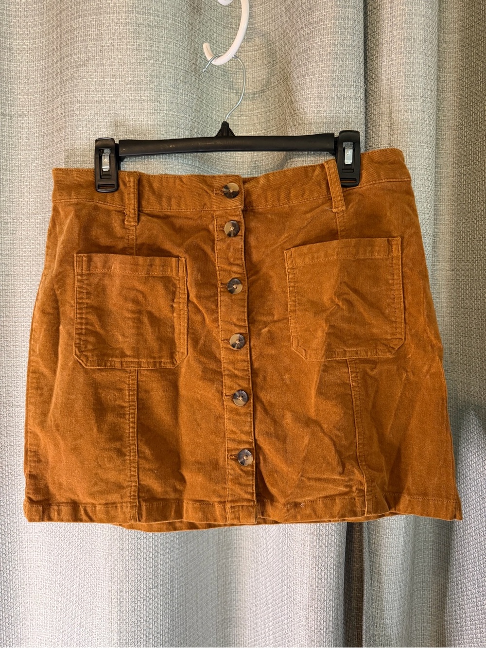 SO Rust Button-Front Cord Mini Skirt - Picture 2 of 4